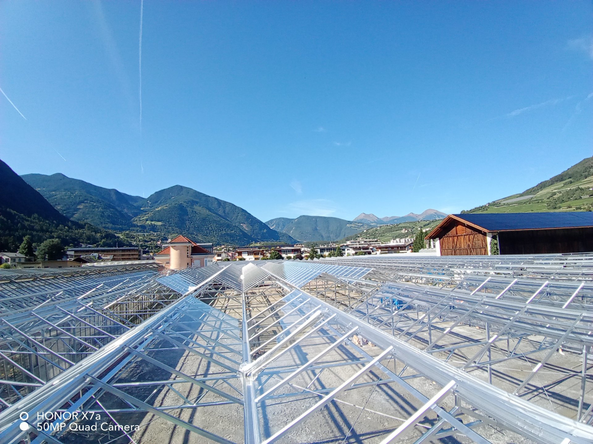 Building Venlo glass greenhouse of 4.005 m2 in Italy